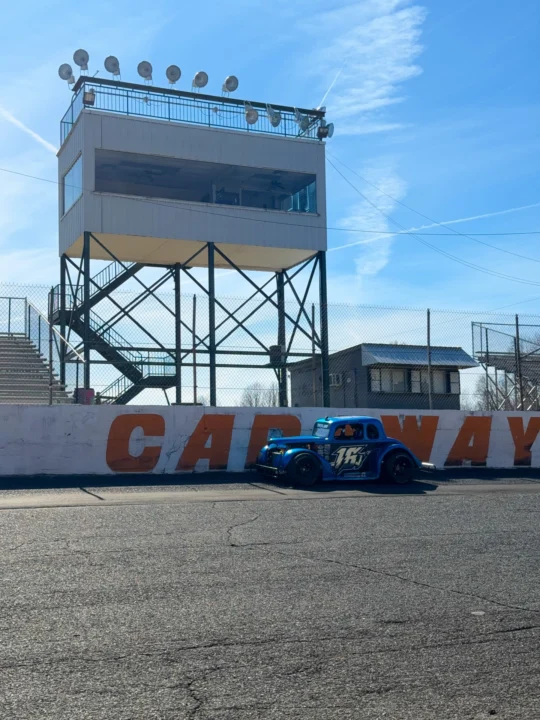 A few more shots from practice day. Dialing things in before race weekend 🏁 #shorttrackracing #motorsports #uslegendcars #trackday #racingphotography