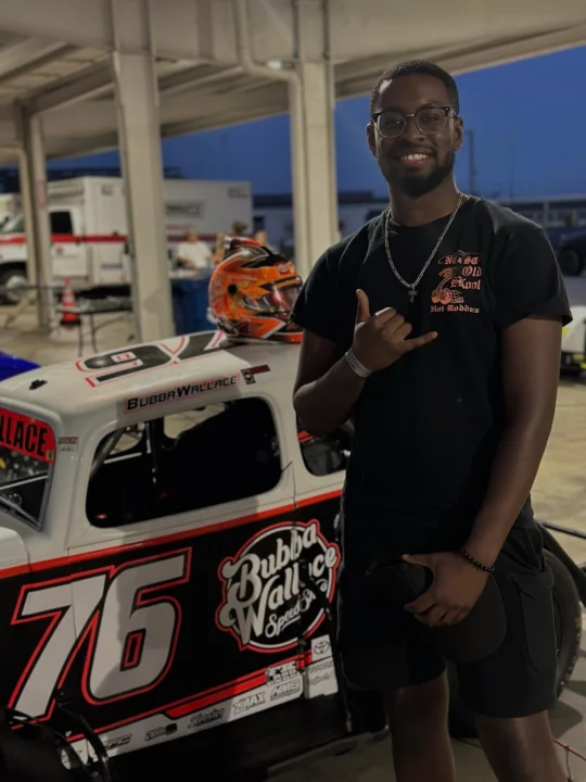 I was able to go watch the 2025 cookout summer shootout and guess who I was able to meet. Swipe left for a surprise. ———>\n\nWhile talking to Mr.Brick…